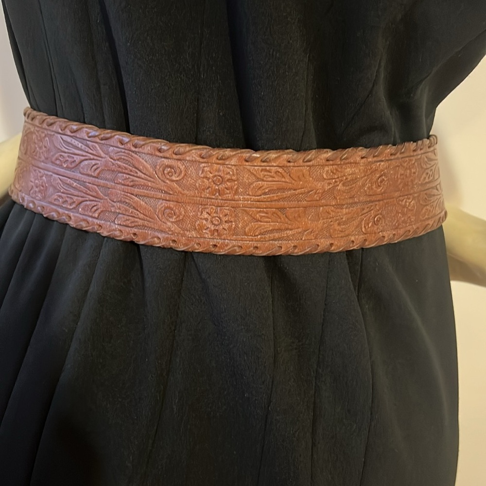 LAUREN RALPH LAUREN Leather Belt - Picture 2 of 10